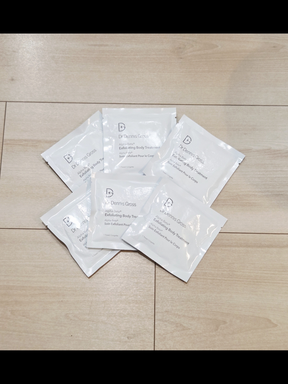 Dr. Dennis Gross~~Alpha Beta Exfoliating Body Treatment Sachets (6)